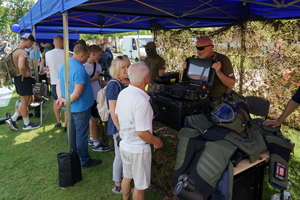 policyjny piknik na Wyspie Młyńskiej