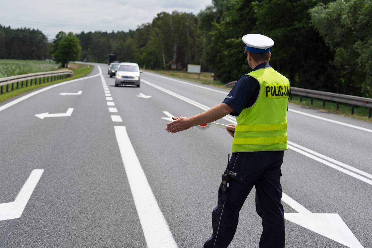 Działania policji na drogach w trakcie majówki