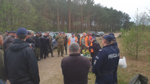 zawody wędkarskie o Puchar Komendanta Miejskiego Policji we Włocławku w ramach 100-lecia powołania Policji Państwowej