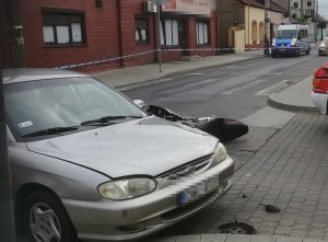 Policjanci podczas czynności w sprawie wypadku