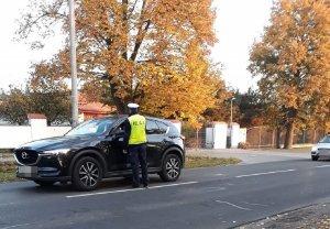 Policjanci ruchu drogowego podczas działań na włocławskich drogach sprawdzali trzeźwość kierujących