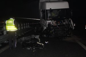 Obsługa zdarzenia przez policjantów na autostradzie A-1