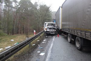 Działania ruchu drogowego na drodze w związku z wypadkiem drogowym