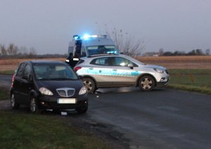 Zdjęcia z miejsca wypadku podczas czynności funkcjonariuszy