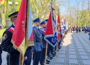 Policjanci podczas uroczystości zgodnie z treścią komunikatu