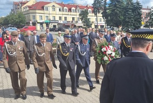 Policjanci podczas uroczystości