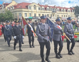 Policjanci podczas uroczystości