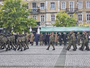 Policjanci podczas uroczystości promowali zawód