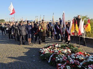 Policjanci podczas uroczystości