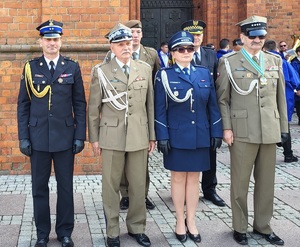 Policjanci podczas uroczystości