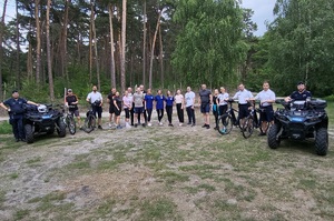 Policjanci podczas biegu na rzecz Fundacji