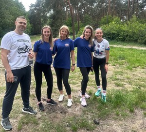 Policjanci podczas biegu na rzecz Fundacji
