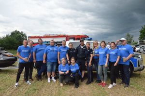 Policjanci podczas pikniku rodzinnego
