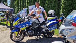 Policjanci podczas pikniku