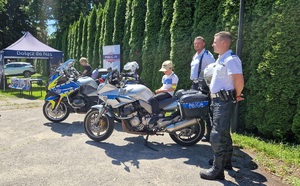 Policjanci podczas pikniku