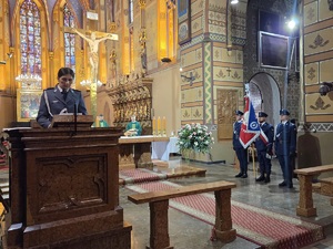 Policjanci podczas obchodów ŚWIĘTA POLICJI