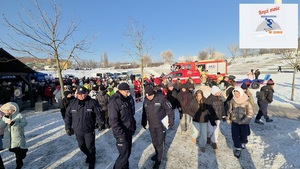 Pokazy ratownictwa na lodzie przed zbliżającymi się feriami