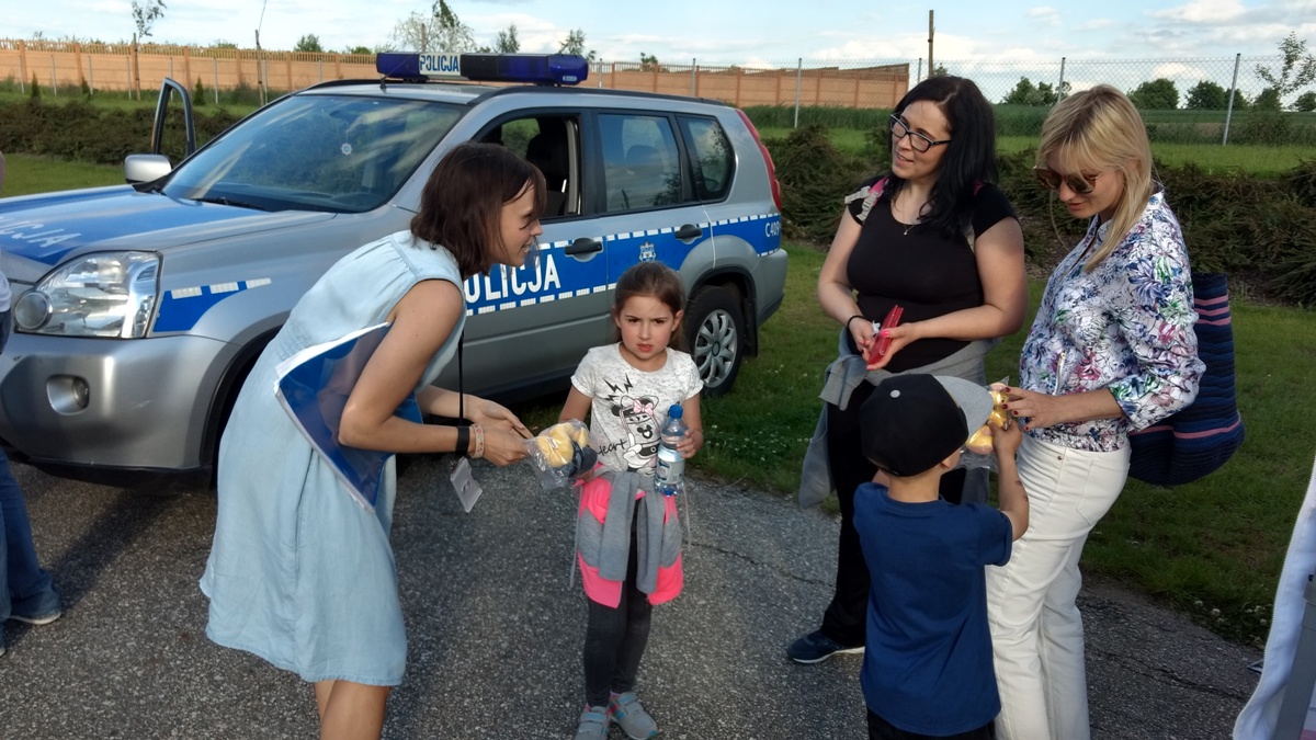 W Oc Awscy Policjanci Na Festynie Nakr Conym Na Bezpiecze Stwo Informacje Kmp We W Oc Awku